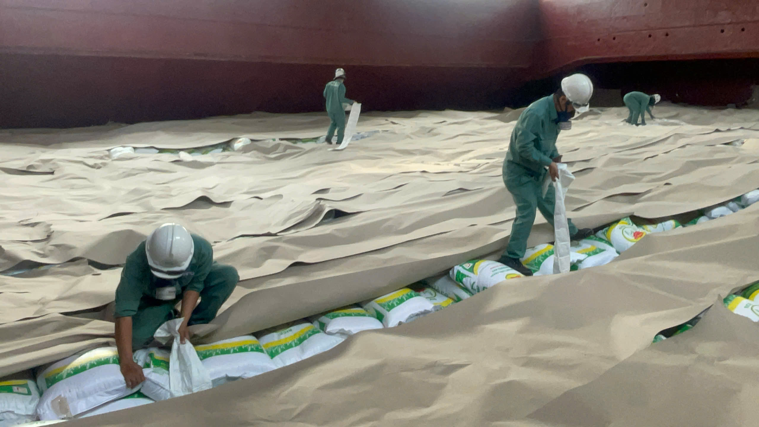 sai-lam-khu-trung-hang-hoa-xuat-khau