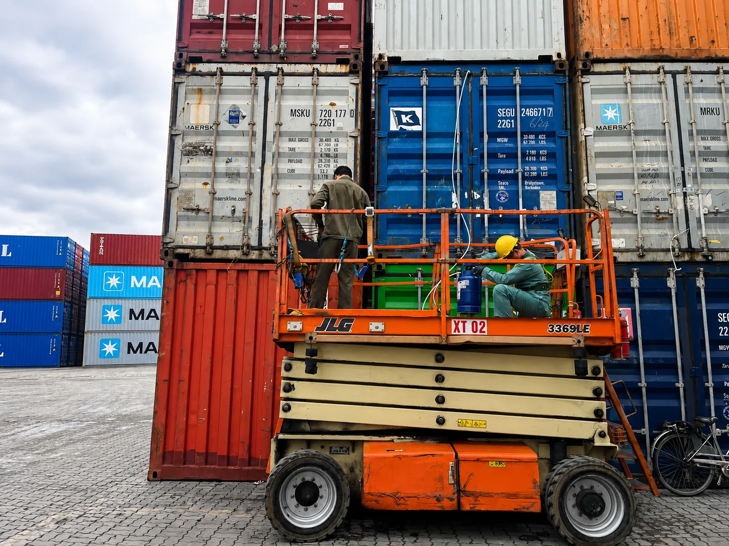 kỹ thuật khử trùng container đồ nội thất đi Mỹ cần lưu ý điều gì