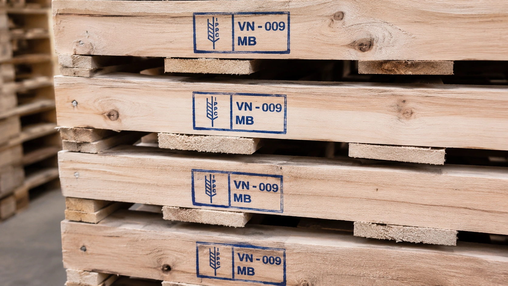 mẫu con dấu ISPM 15 trên pallet gỗ